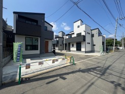 稲城市矢野口